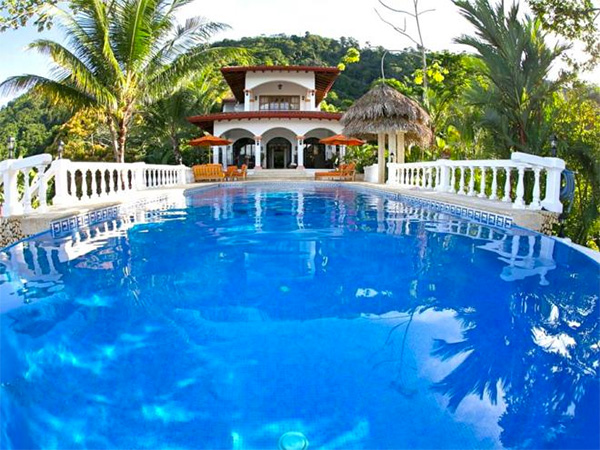 luxury-vacation-villa-in-Dominical